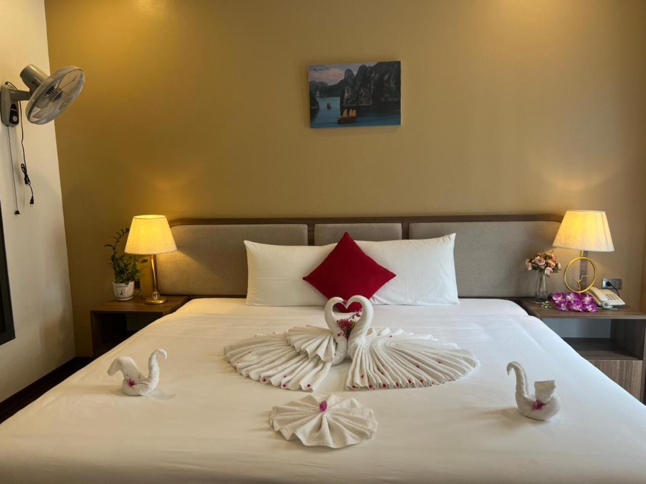 Lantana Ha Long Hotel E409 Sunplaza Pho Di Bo, Bai Chay, Hạ Long Extérieur photo